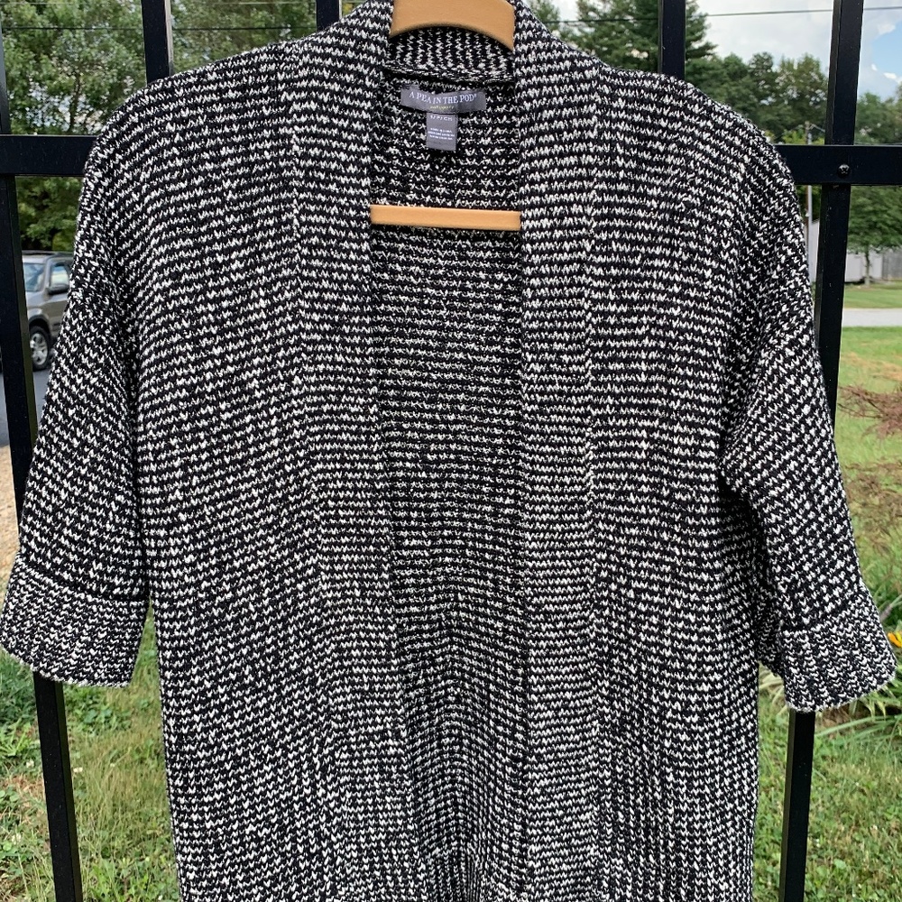 A Pea in the Pod Sweater Cardigan  Small
